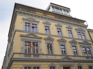Fototapeta na wymiar Renoviertes Jugendstilhaus