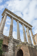 Fototapeta premium Tempio di Saturno a Roma (Tempel des Saturn, Temple of Saturn)