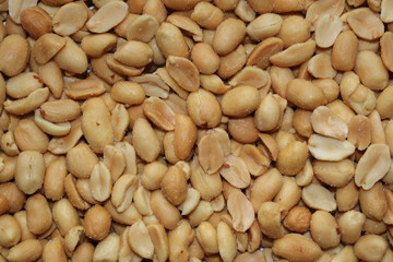 Scattered roasted and salted peanuts