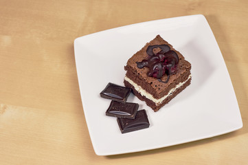 Chocolate cake with lemon cream