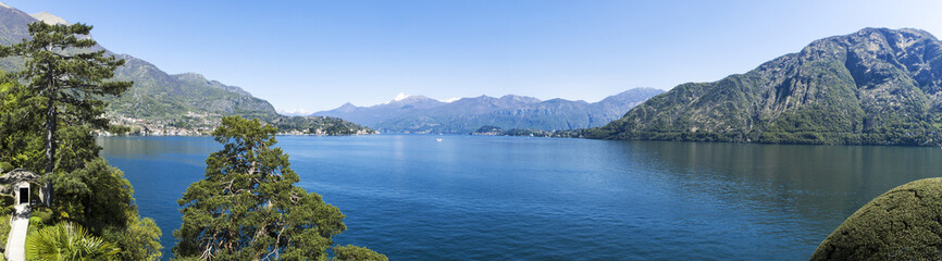 Obraz premium Como lake, landscape in spring season