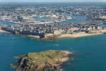 Saint Malo from the sky (aerial view) - obrazy, fototapety, plakaty