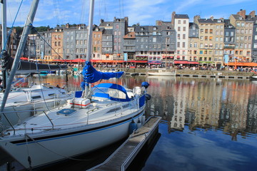 Vieux bassin d'Honfleur, France