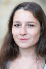 Obraz premium Beauté femme avec de longs sain et brillant des cheveux