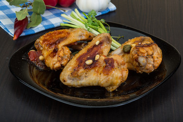 Roasted chicken wings