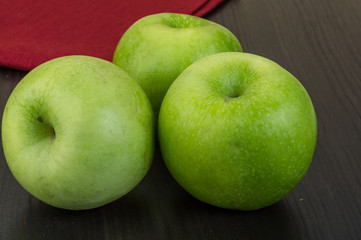 Green apple
