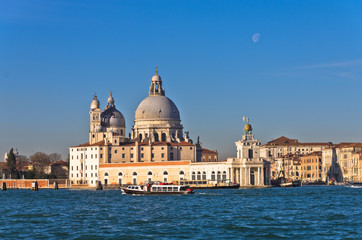 Fototapeta na wymiar Morning in Venice at Grand Canal in front of Santa Maria church