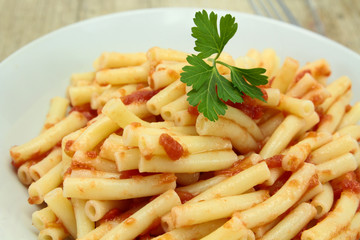assiett de pâtes, sauce tomate