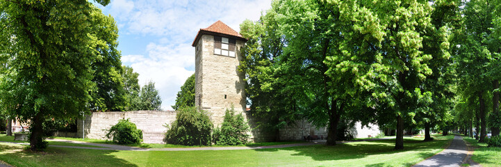 Fototapeta na wymiar Stadtmauer in Mühlhausen / Thüringen