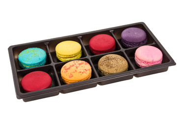 Obraz na płótnie Canvas traditional french colorful macarons in a box