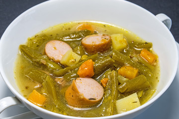 Bohnensuppe