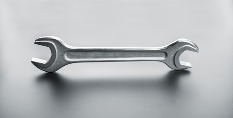Industrial spanner