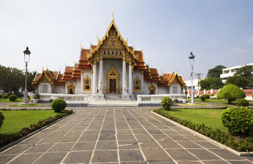 Fototapeta premium Бангкок. Мраморный храм.