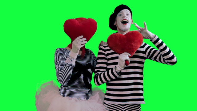 The couple of mimes in love
