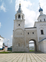 Fototapeta na wymiar Church in Vladimir