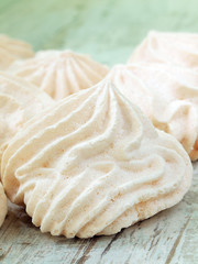 French meringue cookies