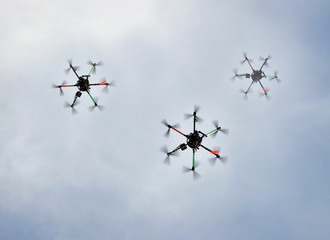 drone intelligent robot technology - obrazy, fototapety, plakaty