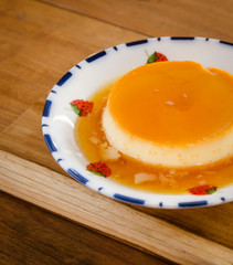 custard topping with caramel sauce