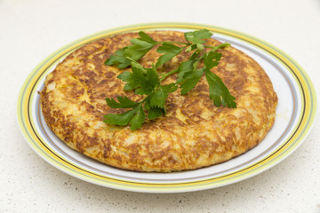 Spanish omelette with parsley