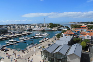Fototapeta na wymiar Bassin des chalutiers à La Rochelle, France