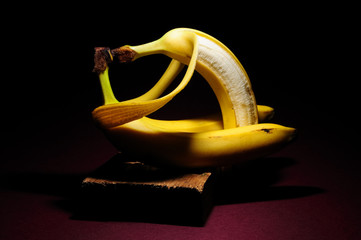 Bananas love