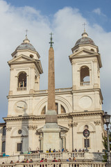 Fototapeta na wymiar Santa Trinità dei Monti a Roma