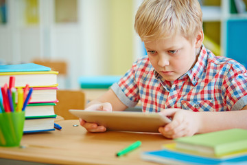 Fototapeta premium Pupil with touchpad