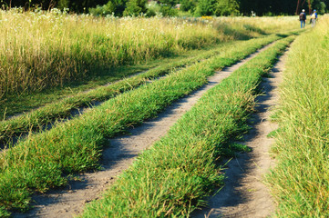 Naklejka premium Two men with backpacks travel path
