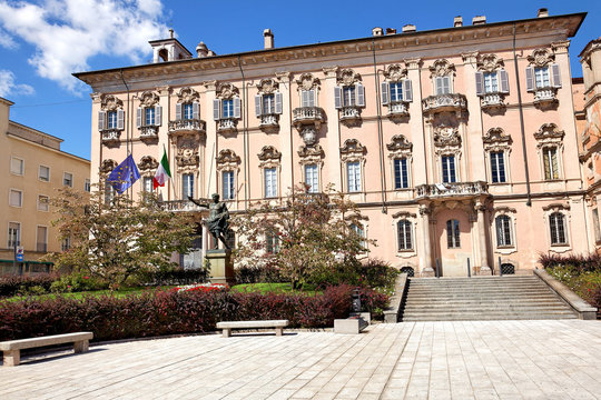 Palazzo Mezzabarba, Pavia, Italien