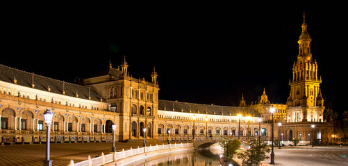 Fototapeta na wymiar Famous Plaza de Espana, Sevilla, Spain
