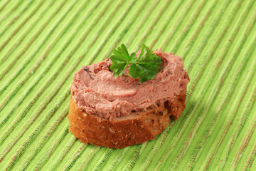 Pate canape