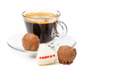 Espresso und Pralinen