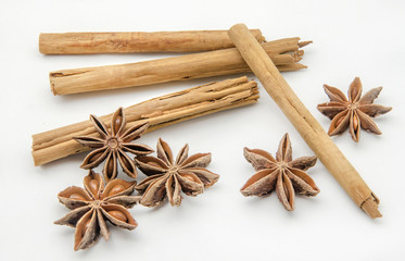 Star anise and cinnamon