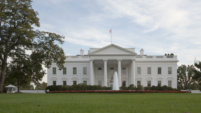 4K Time lapse of The White House