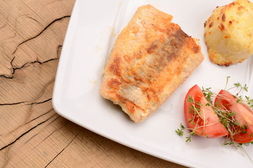 Wildlachsfilet mit Kartoffelgratin