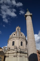 Obraz premium Church of Santa Maria di Loreto and Trajan Column in Rome