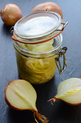 Honey and onion syrup for strengthening immunity