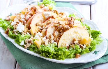 Apple and nut salad