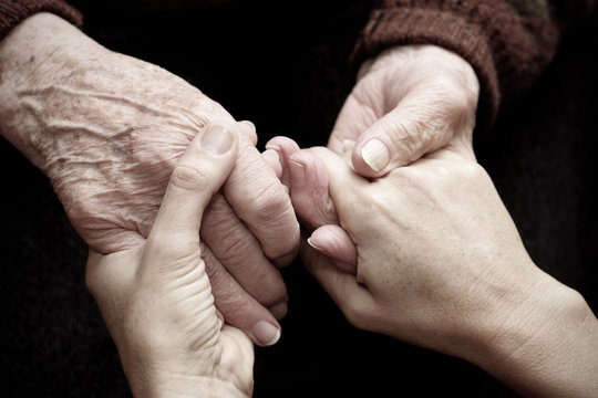Dare amore e calore a persone anziane