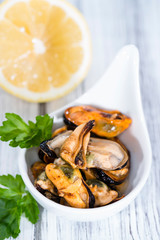 Mussels (with fresh herbs)