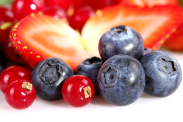 Fragole,mirtilli e ribes