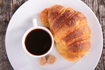 croissant and coffee