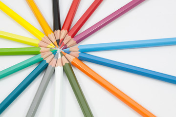 circle colour pencils