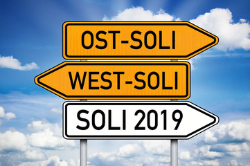 Obraz premium Wegweiser mit Soli