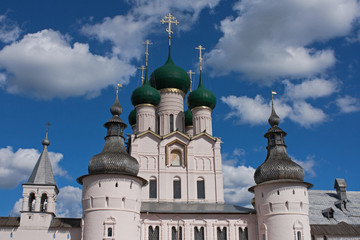 Fototapeta na wymiar Assumption Cathedral of the Resurrection in Rostov Kremlin