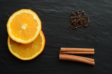 Orange, cinnamon and cloves
