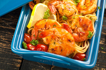 Spagetti mit garnelen 