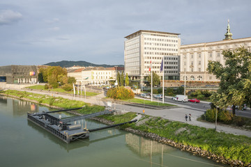 Fototapeta na wymiar Austria, Poestlingberg and Danube in Linz