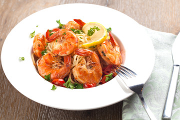 Spagetti mit garnelen 