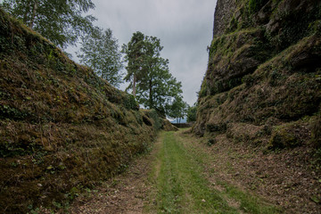 Alt Burgruine Wädenswil weg